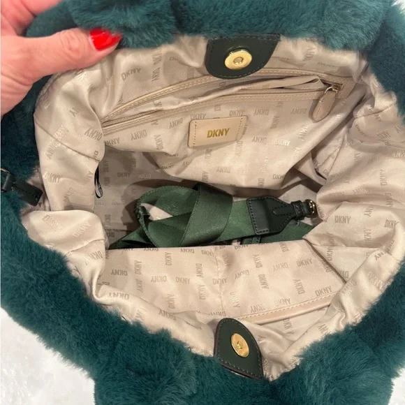 DKNY Hadlee Faux Fur Tote, green - Picture 2 of 3
